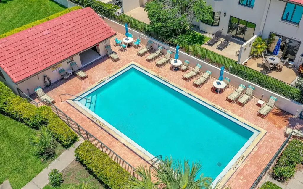 tato poolhouse aerial 2